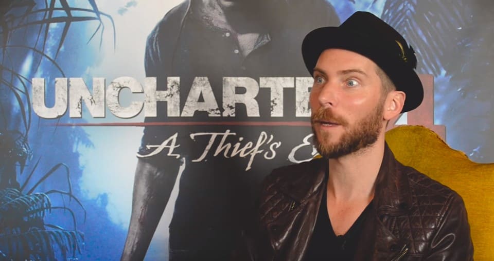 Трой Бэйкер в роли Джоэла