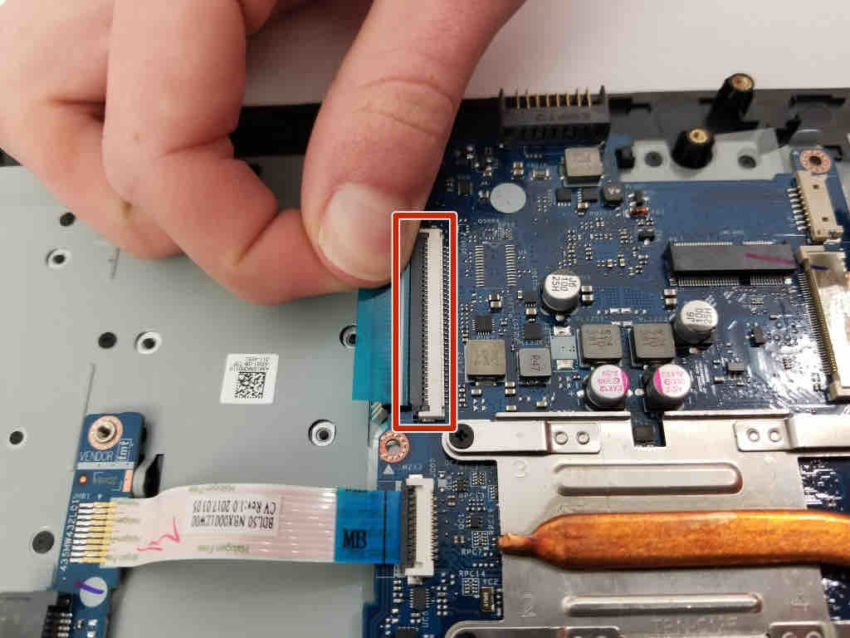 физическое отключение клавиатуры от материнской платы