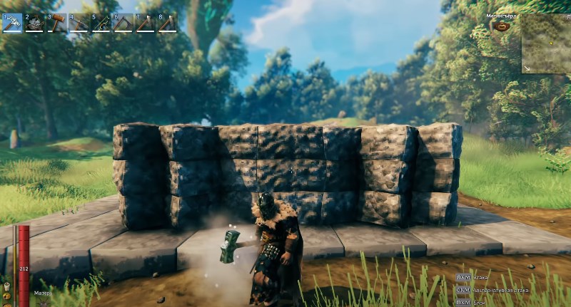 Сооружение забора из камня