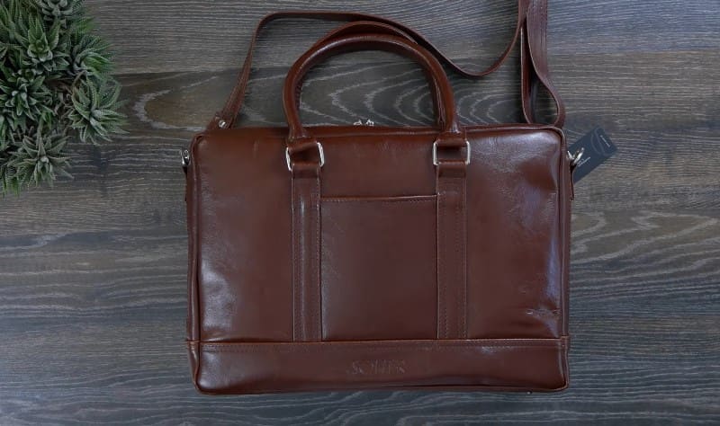 Стильная кожаная сумка для ноутбука