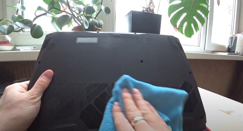 Уход за ноутбуком