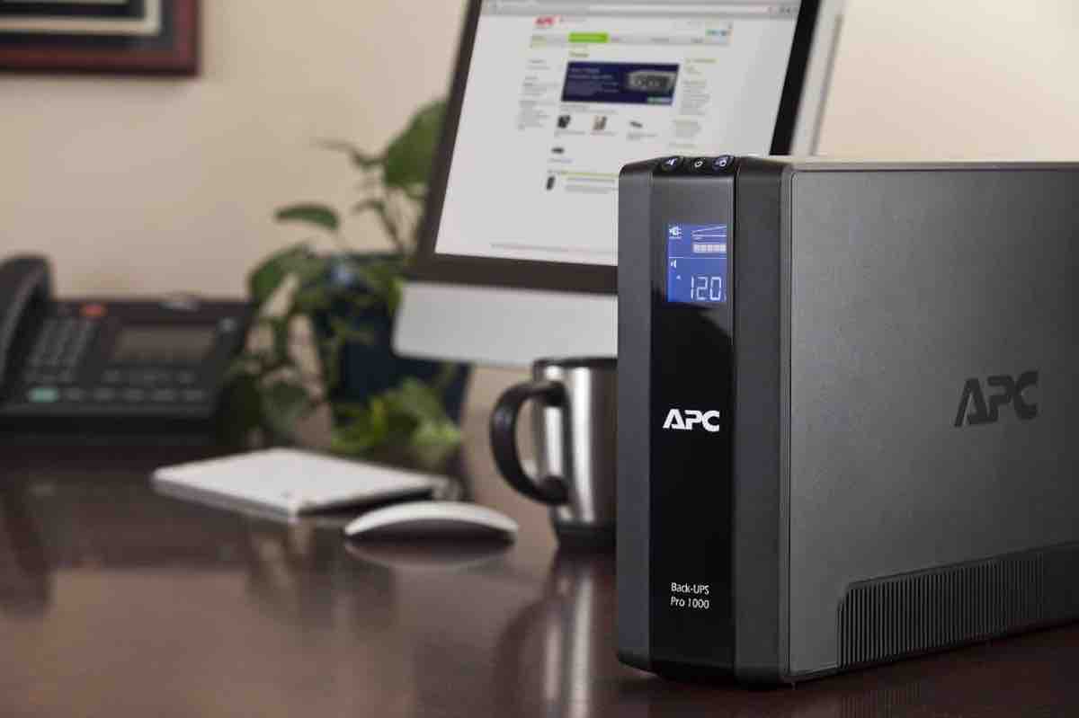 Выбираем ИБП для компьютера, на что обратить внимание?